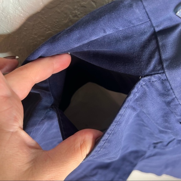 Navy Blue Gap Shorts - Picture 3 of 6